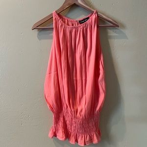 Super cute peach top NWT